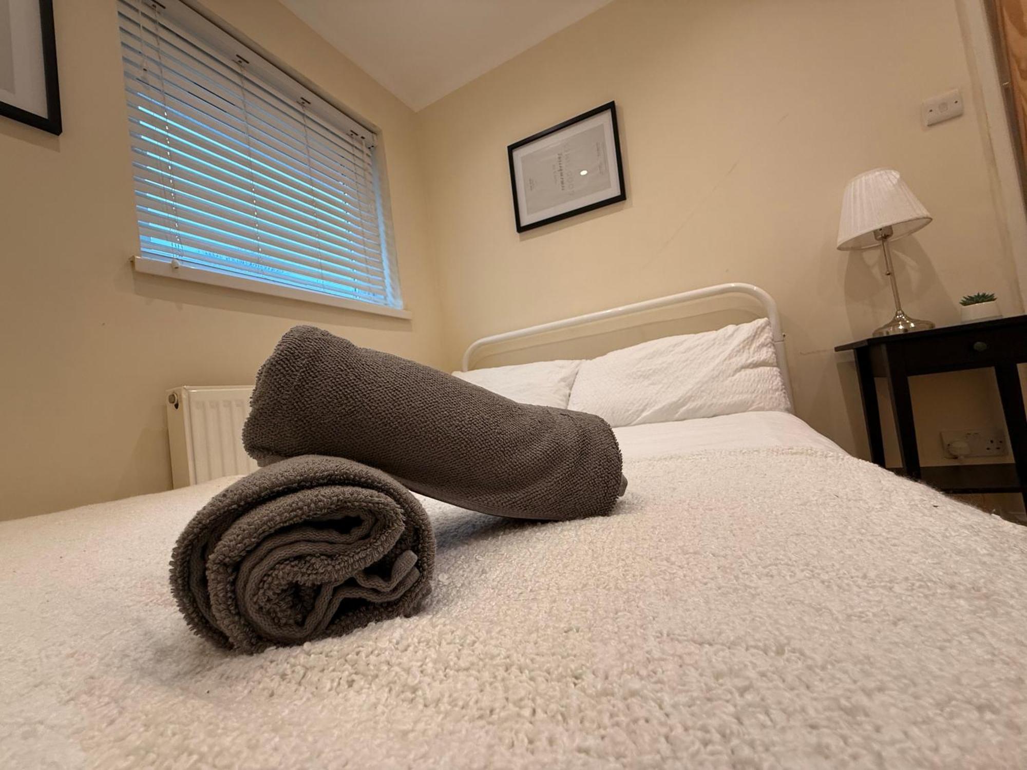 Two Bedroom Flat In The Heart Of London Exterior foto