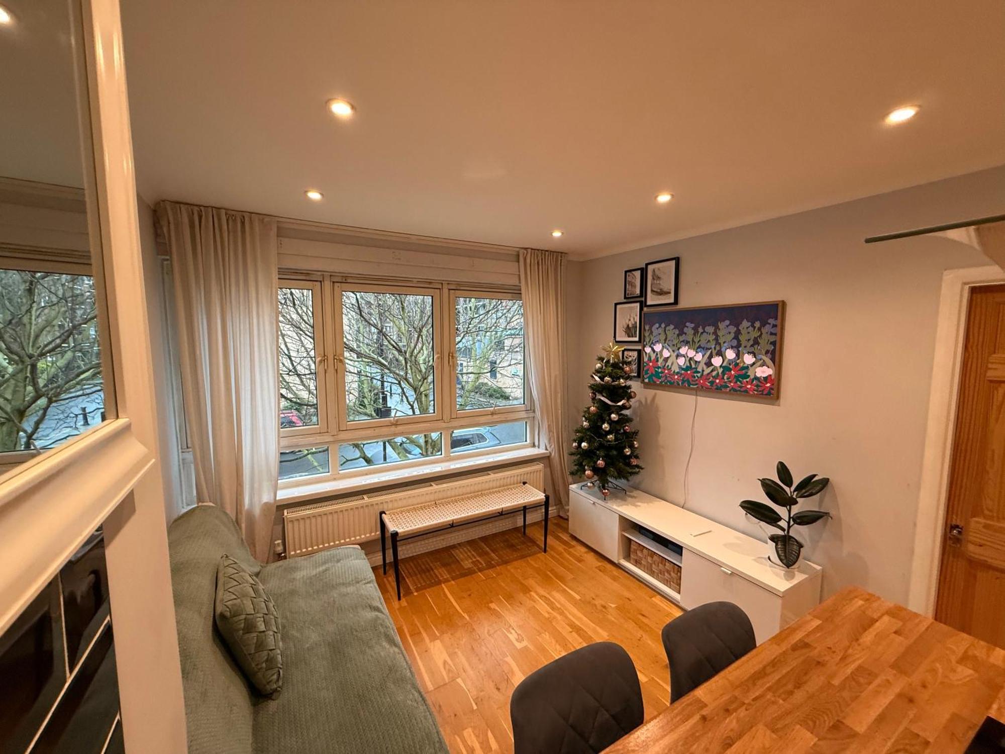 Two Bedroom Flat In The Heart Of London Exterior foto