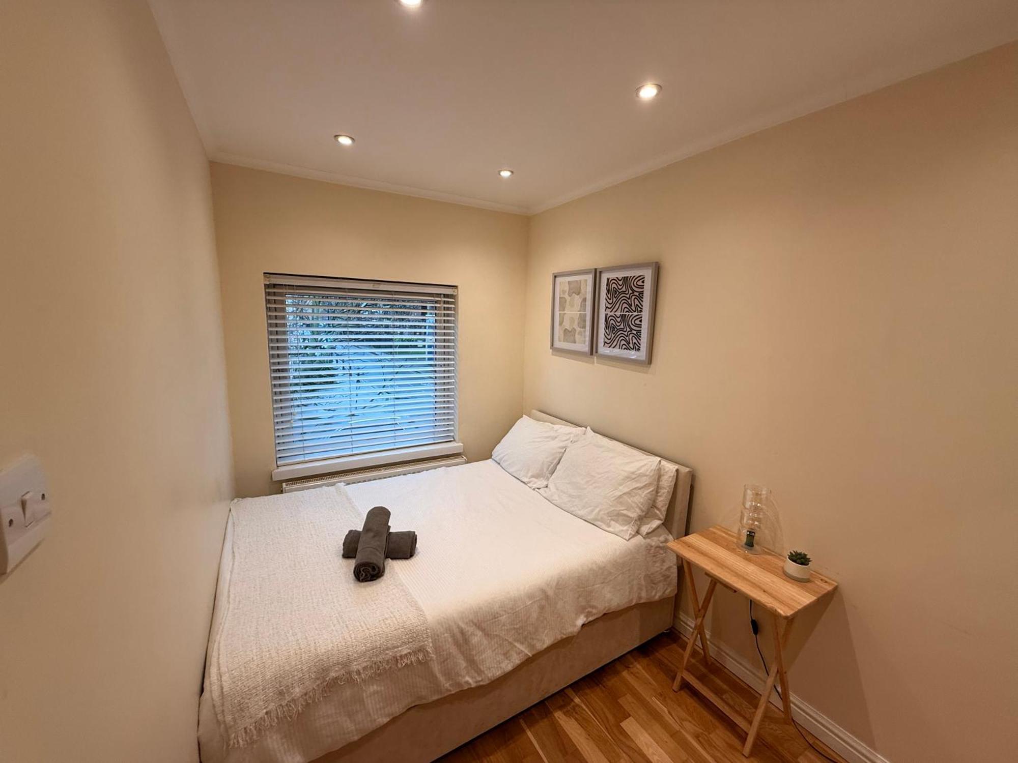 Two Bedroom Flat In The Heart Of London Exterior foto